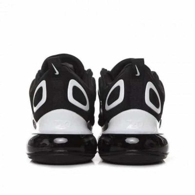 AIR MAX 720 NEGRAS Y BLANCAS