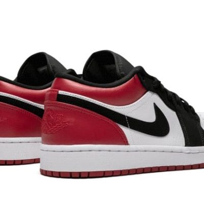 AIR JORDAN 1 LOW BLACK TOE