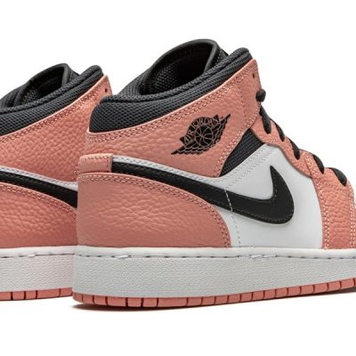 AIR JORDAN 1 MID PINK QUARTZ