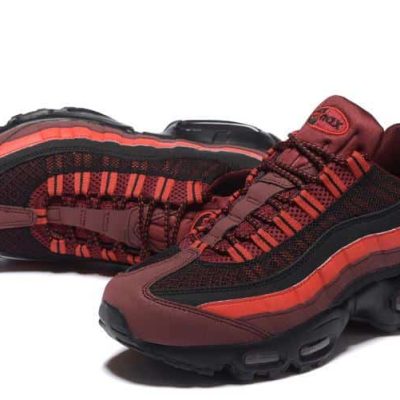 AIR MAX 95 NEGRAS Y ROJAS
