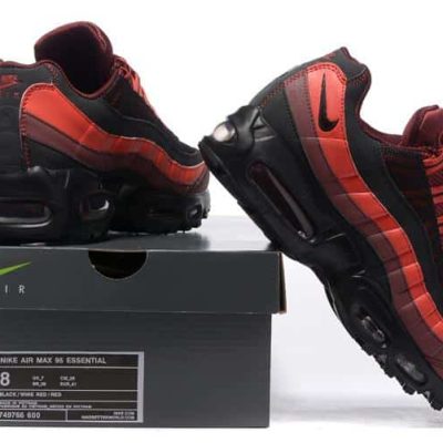 AIR MAX 95 NEGRAS Y ROJAS