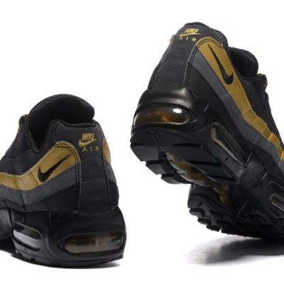 AIR MAX 95 NEGRAS Y DORADAS
