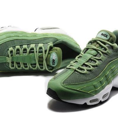 AIR MAX 95 VERDES Y BLANCAS
