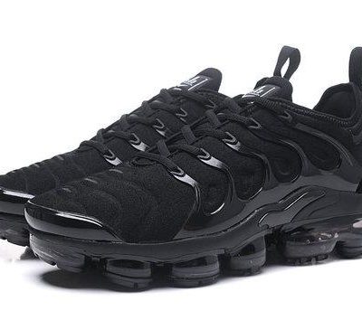 AIR VAPORMAX TN PLUS BLACK