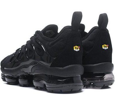 AIR VAPORMAX TN PLUS BLACK