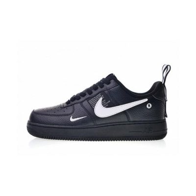 AIR FORCE 1 07 LV8 UTILITY NEGRAS