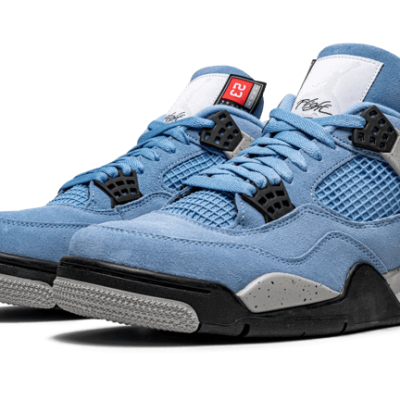 AIR JORDAN 4 RETRO UNIVERSITY BLUE