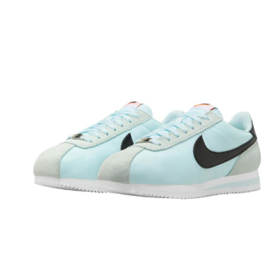 Nike Cortez Azul Claro y Negras