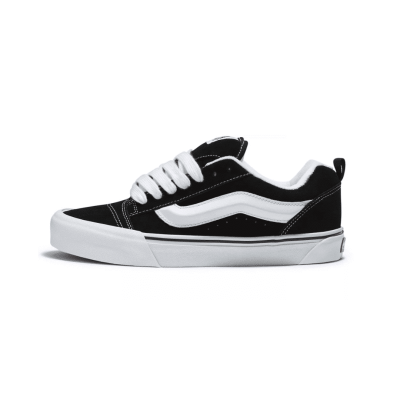 VANS KNU SKOOL BLACK AND WHITE